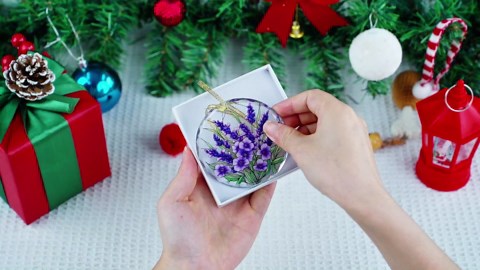 SP107e LED Controller, Music-Sync RGB Pixel Controller for WS2812b/Ws2811/SK6812 LED Strips & Screen Lighting, APP-Controlled Smart System with Real-Time Audio Effects