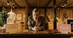 Price leadership Strategy: Definition, Examples, and Advantages