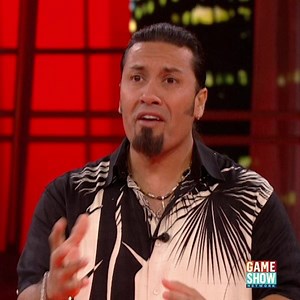 3.2M views · 363 shares | Brad wants to take the deal, but his hand has other ideas  Deal or No Deal, Weekdays 12p | Game Show Network | Facebook