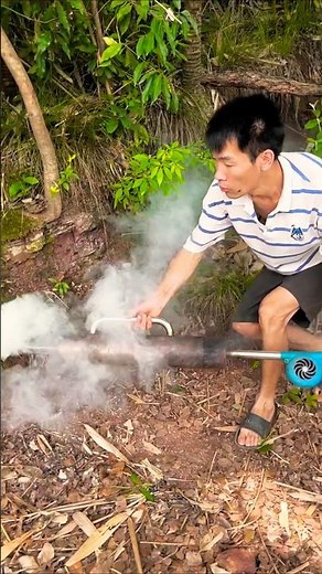 Smoke Fishing Trick You’ve Never Seen Before! 😯🔥 | Village Style Catch ✌️ #villagelife #shorts