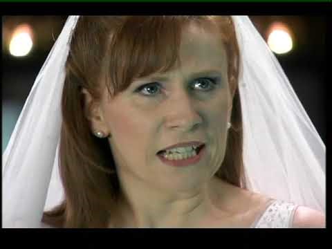 Intro and beginning clip - Doctor Who Runaway Bride