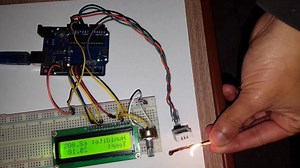 Comment mesurer température et taux d'humidité avec Arduino   AM2302 DHT22 et les afficher sur écran LCD ?