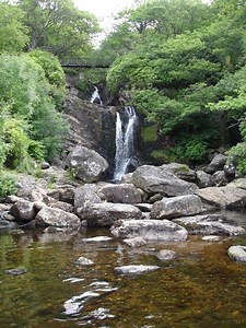 An Analysis of Inversnaid by Gerard Manley Hopkins