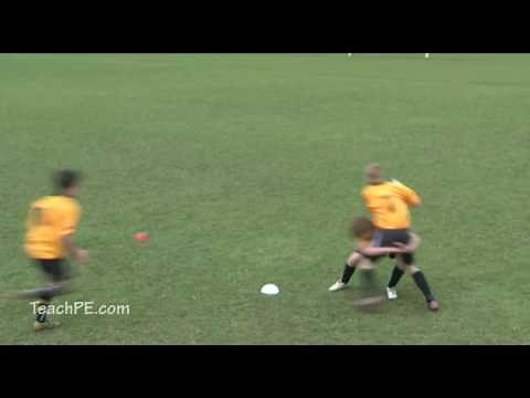 Basic Rugby Skills Offload during tackle