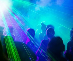 How to Make a Strobe Light at Home