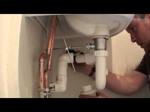 Ep6 Wash Basin Install - Install Waste Pipe and Test - Plumbing Tips