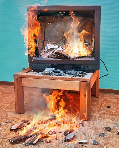 6.2M views · 10K reactions | Where's the worst place to put an air fryer? | What If | Facebook