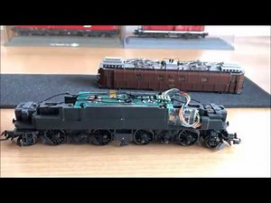 Installing an ESU decoder in Roco locomotives