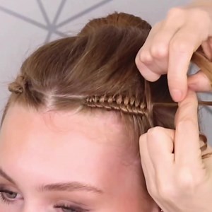 Half up half down infinity braid tutorial 💚 | Sweethearts Hair
