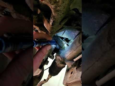 Easy way GM Envoy or Trail Blazer Front diff Removal and install