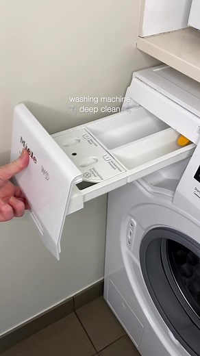 Ultimate Guide: Deep Clean Your Washing Machine Like a Pro!