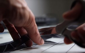 How to Develop Film at Home in 8 Simple Steps (With Video)