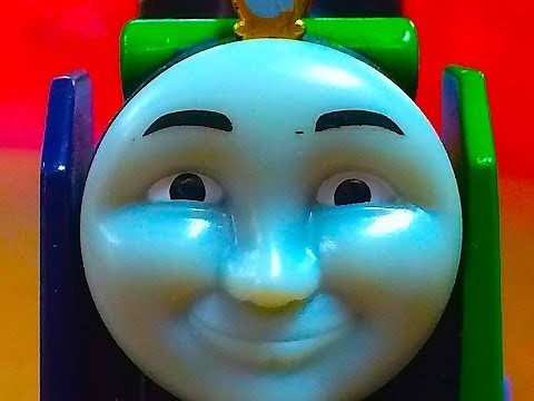 Thomas The Tank Engine & Friends HIRO - Character Fridays Wooden Railway Toy Train Review