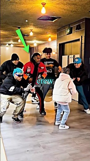 Chris Brown’s Dancers Surprised This Fan 😳