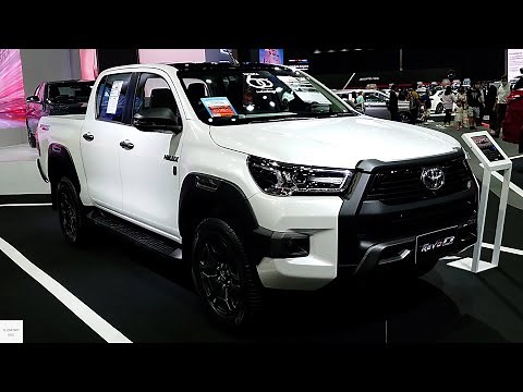 2024 Toyota Hilux 2.4 Double Cab / In-Depth Walkaround Exterior & Interior