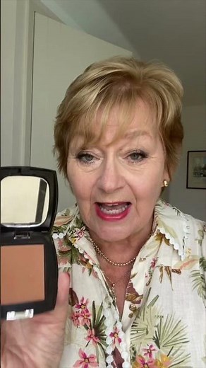 How To Apply Bronzer For Older Women | Look Fabulous Forever