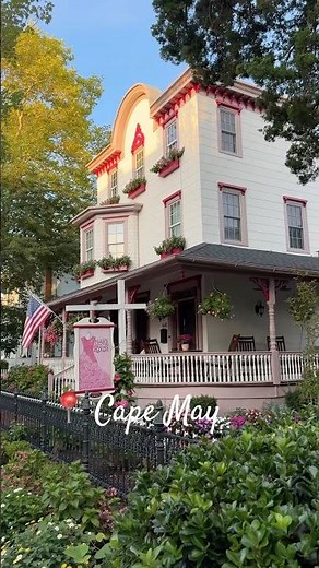 Cape May, New Jersey – Beautiful Coastal Homes & Charming Streets Walk Tour