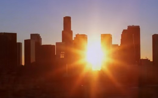 30 Good Upbeat Songs for Slideshow