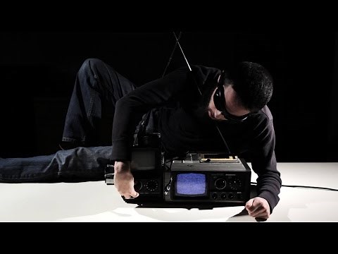 How to Build a Real Working Time Machine